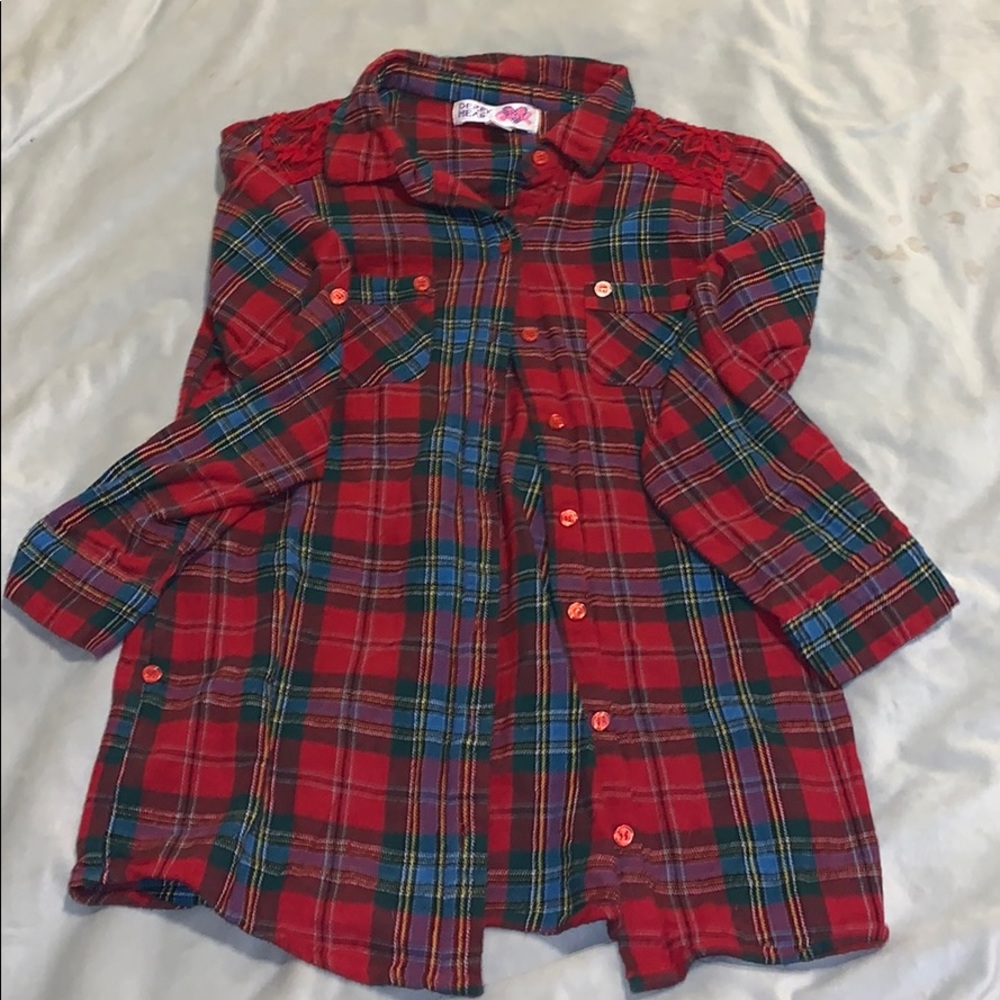 red and greed flannel.